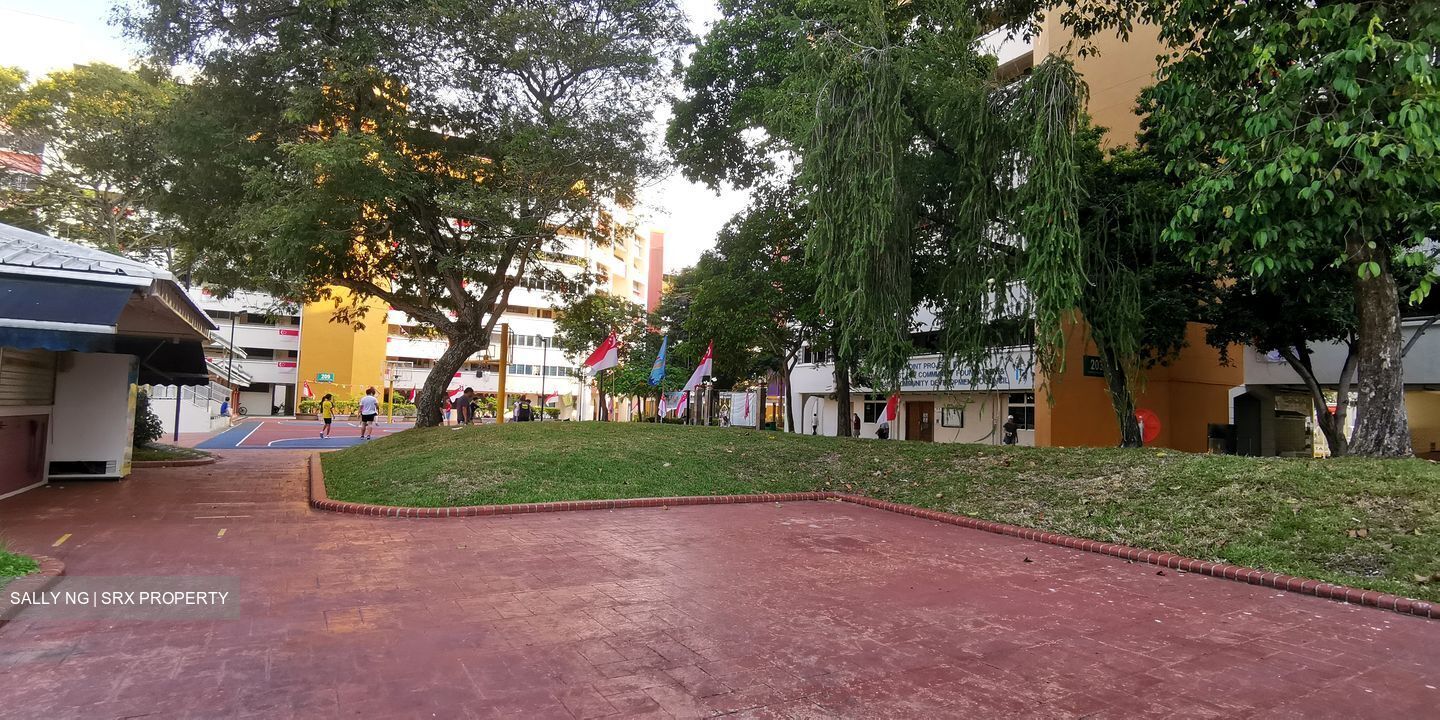 201A TAMPINES STREET 21 (D18), Shop House #496044171